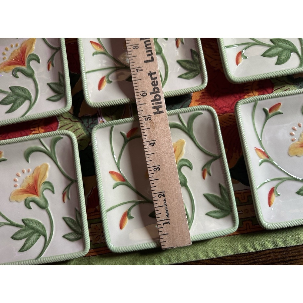 Fitz and Floyd Geranium Rabbit Appetizer Plate Set (6 Piece) - Picture 2 of 5